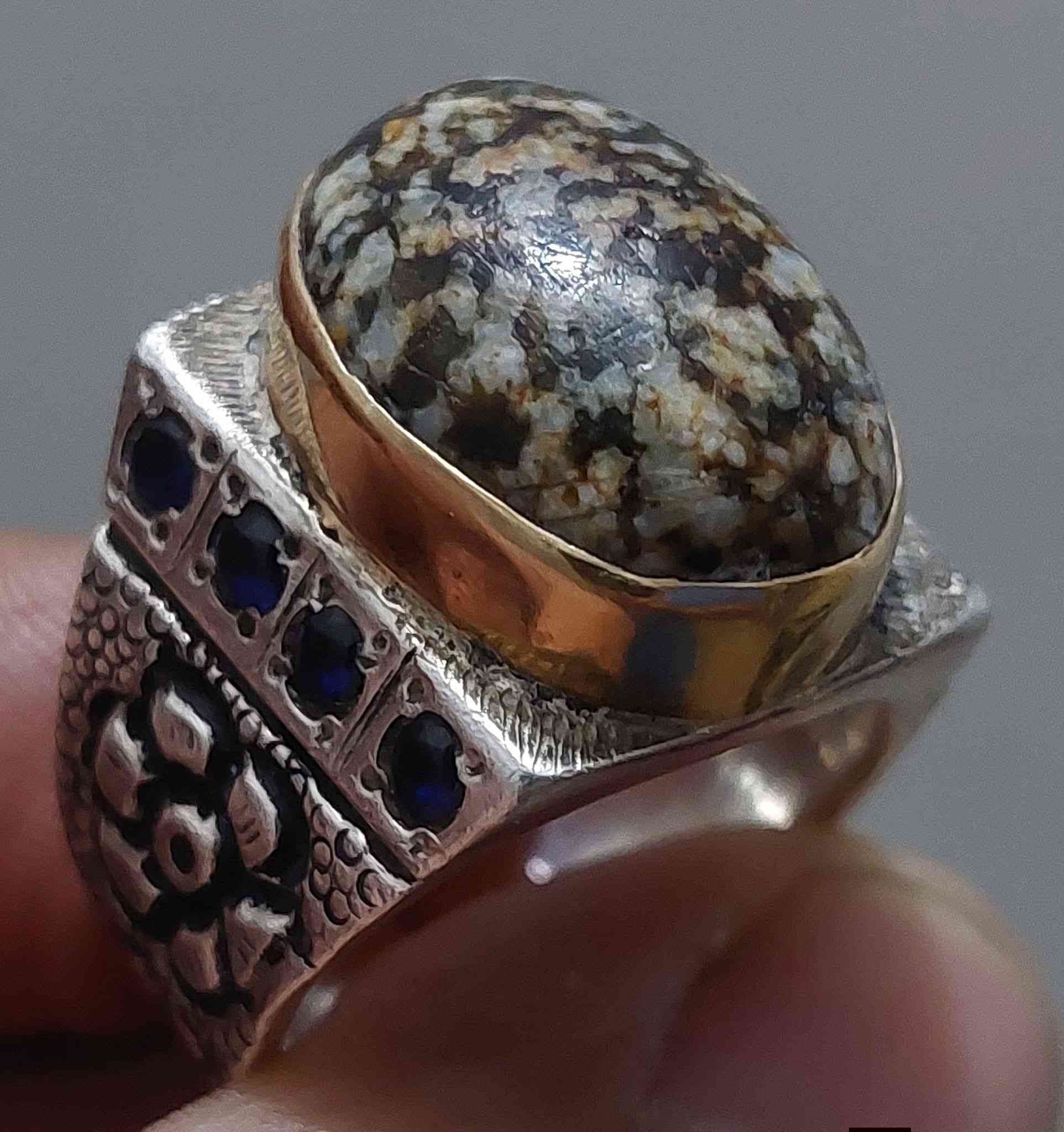 خاتم بحجر المراد القديييييم صياغة داير ذهب يدوية ثقيلة تواصل خاص


**إذا كنت صاحب هذا الإعلان وتريد حذفه لأي سبب، رجاءا أرسل رسالة إلى الدعم الفني**