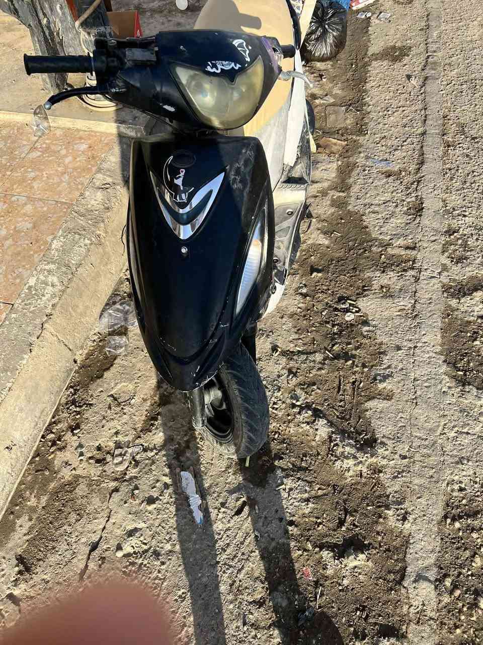 سلام عليكم موطور كايمكو رص للبيع كلشي ما ناقصه تجي جيك وتاخذ المكان صوفيه السعر 150قفلل


**إذا كنت صاحب هذا الإعلان وتريد حذفه لأي سبب، رجاءا أرسل رسالة إلى الدعم الفني**