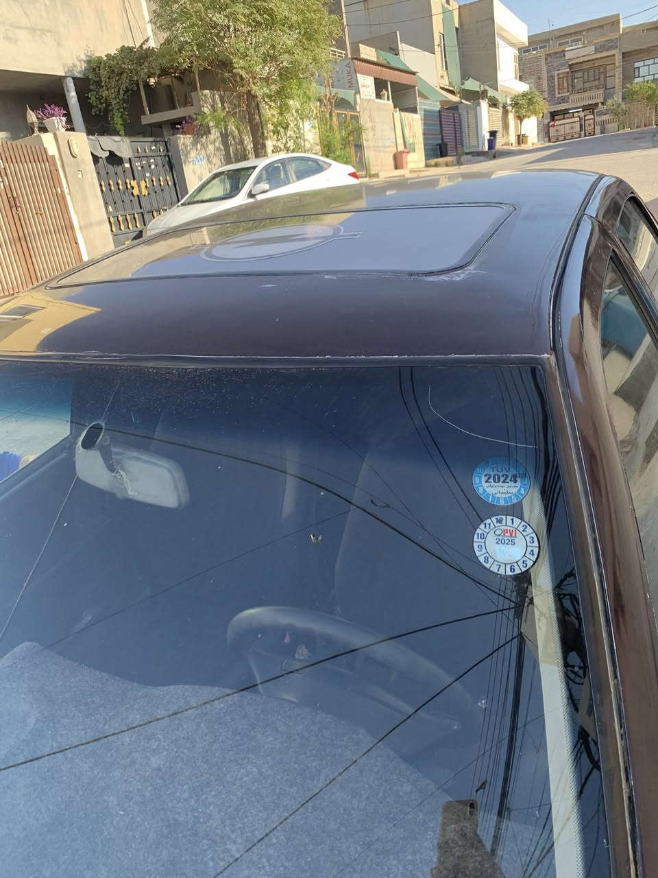 اوبل فيكترا ١٨ كير عادي سنوية منتهي قبل سنة تحويل وكالة ،كصة و مكلوب،  كل بشرط مكينة بية دخان قليل كير بشرط ، بية ضربة خفيفة من امام و خلفي و بية شبرين معجون بسقف،  بشرط   مكاني اربيل ابيع فقط سعر ٣٥ $ اجاوب واتساب و رقم فقط،تحياتي اليكم
***********
