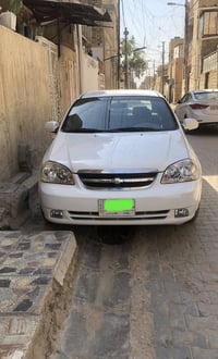 اوبترا موديل 2014 رقم بغداد  بسمي السيارة بيهة صبغ باب عكس السايق وطخة...