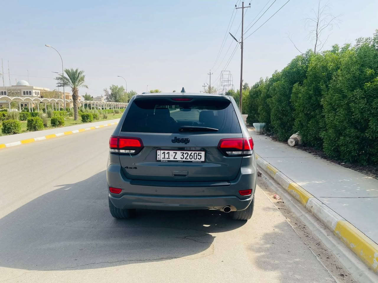 جيب 2022 بلاك توب لون مميز
وارد امريكي  ماشية 43 mi للبيع او مراوس بتاهو من 20 وفوك
سعر 295 ضرر موضح بلصور 
***********
