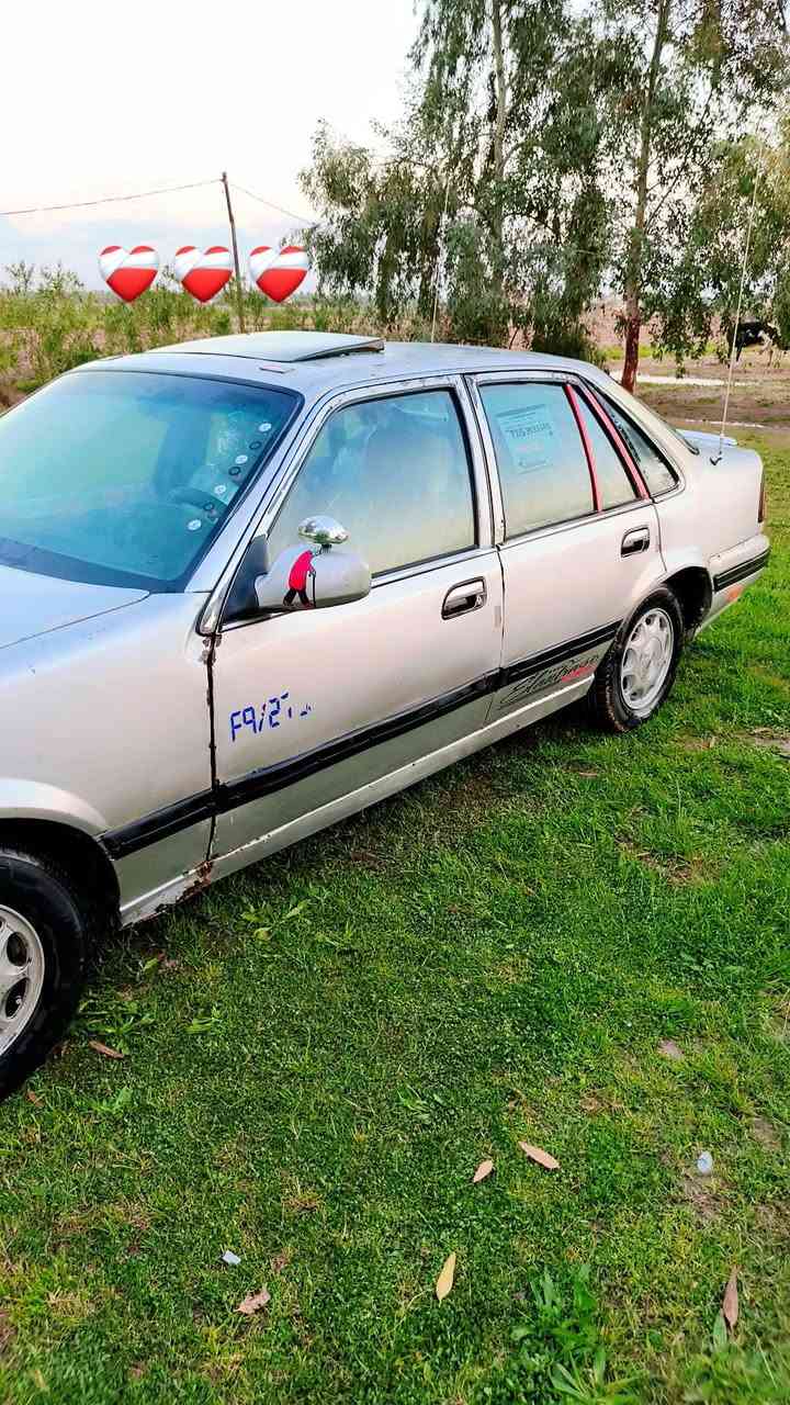 السلام عليكم للبيع سياره جير عادي ***********   26
