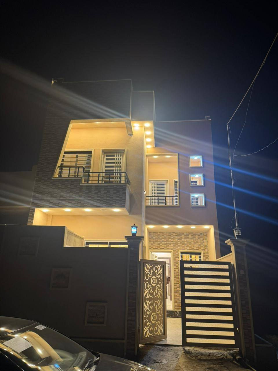 عروض مكتب ركن المواسم للعقار    والمقاولات 🏢 .

🛑 دارللبيع حي الفلاح الثانيه

طابقين فول مواصفات وكما موضح في الصور

اربع غرف نوم 

 مساحة الارض 125 متر سند طابو الزهور 

مقاطعه 22 سمنت اتجاه شروق تام

للاستفسار عن السعر وباقي التفاصيل اكثر الاتصال على الأرقام 
      التاليه او مراجعة المكتب في حي الفلاح الثانيه:

***********
***********

🛑 اضغط على زر المتابعه ليصلك كل ما هو جديد من عروضنا 👍 .

🛑 عنوان المكتب الموصل/ حي الفلاح الثانيه  مدخل بانزخانة المنهل قرب مدرسة الدار البيضاء

🛑 نستقبل كافة عروضكم التجاريه والسكنيه والزراعيه والجمعيات .
