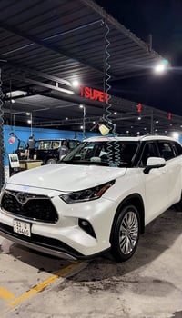 للبيع او مراوس بيوكن sle هايلاندر بلاتينيوم 2024 ماشيه 48 الف  رادار و...