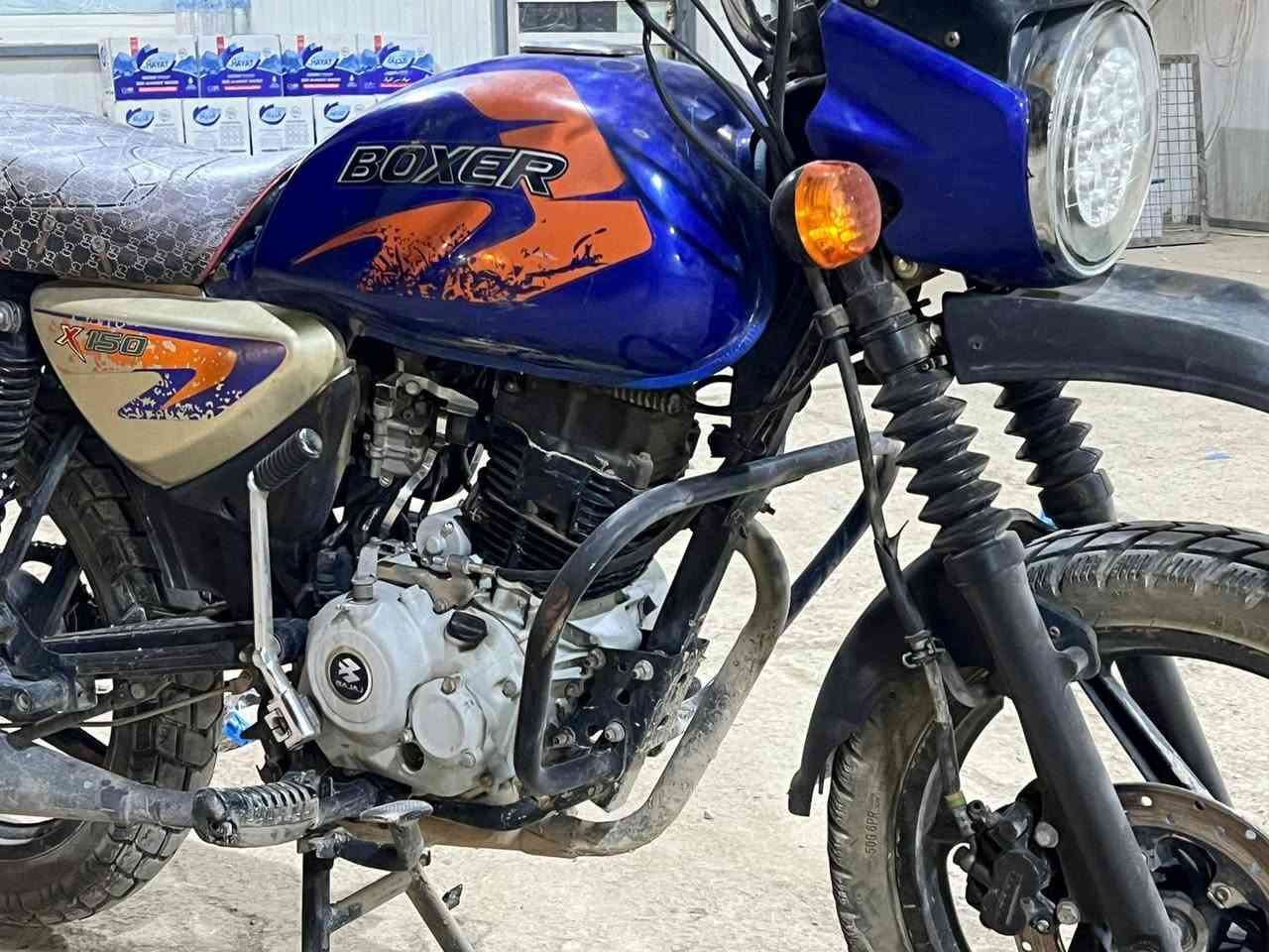 دراجه بوكسر للبيع موديل 23 رقم سنويه إتصال ***********
