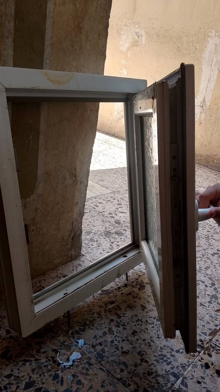 السلام عليكم
شباچ سندويج 60*60

دبل جام عازل 

سعر 25 نجف حي الانصار


**إذا كنت صاحب هذا الإعلان وتريد حذفه لأي سبب، رجاءا أرسل رسالة إلى الدعم الفني**
