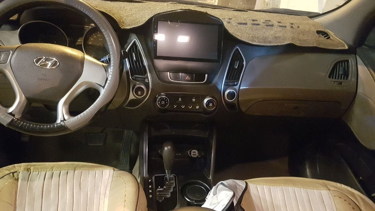 توكسان موديل 2012 خليجي نص فول محرك 2000 دوش
بانوراما
شاشه 
كامره
حساسات
تحكمات ستيرن
الارضيه مبطنه جلد
اشاير بالمري
تبريد ثلج
الرقم الجديد مميز جدا سنويه 2030
ضررها صبغ نص باب مال السكن بدون معجون
وبارد بالجاملغ الخلف السايق
السعر 12000$ وبيها مجال
الاستفسار على الرقم ***********
