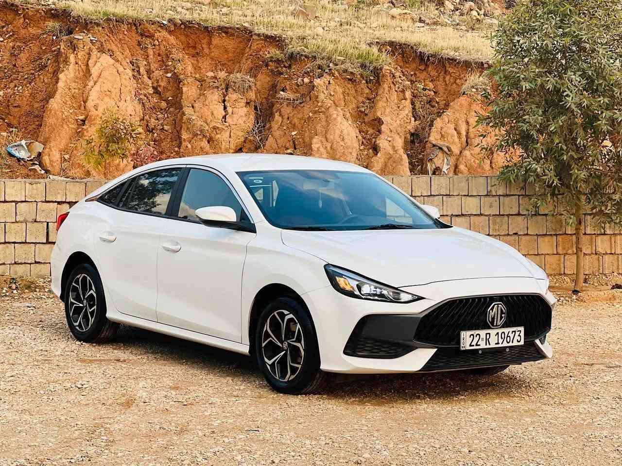 Mg gt 2025گير عادي 
كاميرة حةساس 
بةسمة 
يةدة بةسمة 
شاشة ئةكتيف  
تةعديل سورعة 
زؤر مواسةفاتي تر 
رةقةم بؤ رةقةم هجي پيوة نية
تةنيا ٨هةزار km رؤيشتووة 
سيرفسي كاملي بؤ كراوة تازة رؤني گؤراوة 
جوانكاريوو كةمالياتوو گاعي بؤ بةستراوة 
نرخي ١٠٢ گةلاو معامةلةيكي برايانة 
شوين كؤية رةقةم موبايل *********** كويسينجاك, أربيل
