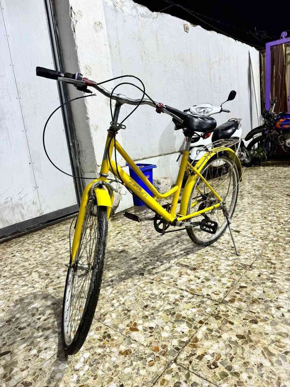 بايسكل حجم 26
جميع البدالات شغاله + بريك امامي وخلفي 
السعر 75 الف وبي مجال بسيط .


**إذا كنت صاحب هذا الإعلان وتريد حذفه لأي سبب، رجاءا أرسل رسالة إلى الدعم الفني**