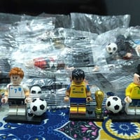 ليكو 17 قطعة لاعبين كرة قدم بيهن نيمار و كريستيانو و بيكيه و هواي لاعب...