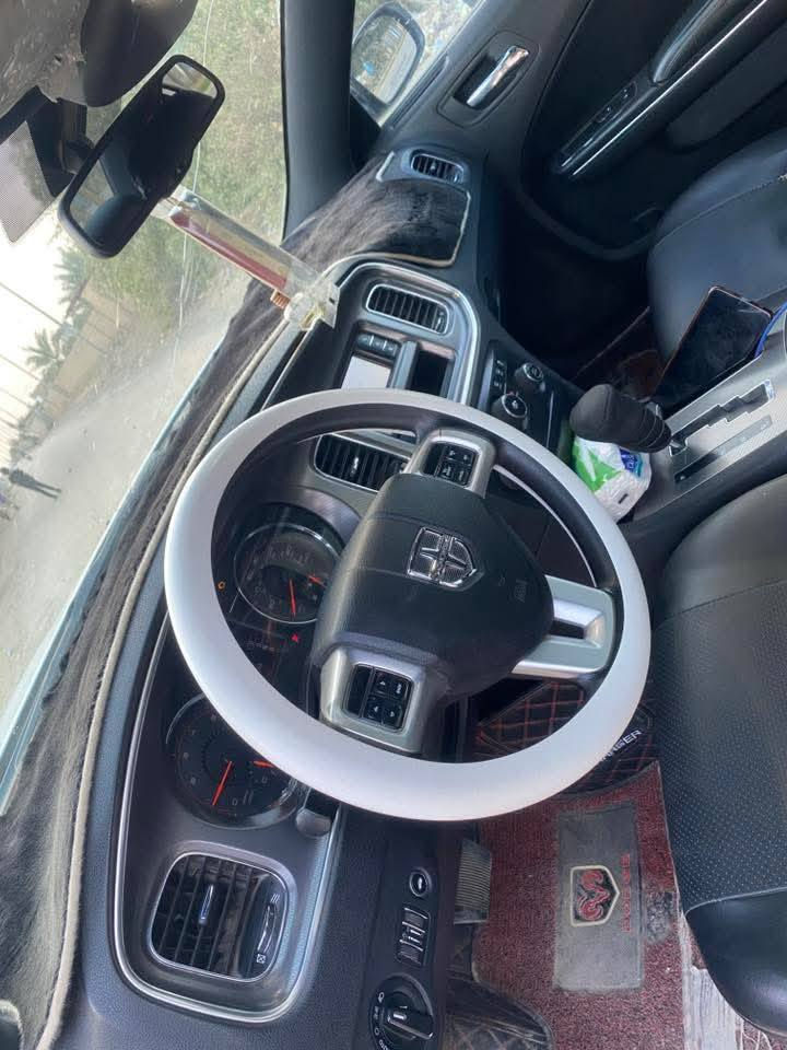 سلام عليكم  جارجر موديل ١٢ رقم بغداد مشروع وطني سنويه غايه 2027 سياره كفاله عده بنيد مبدل اصلي حداد جديده تخم تاير جدد محرك وكير وكسن كله جديد حجر بلاد موجود موصفات عاديه سياره بسمي تريد تحويل تريد وكاله سعر سياره 150 وبيه مجال كلش قليل حق جيه واذا اكو مراوس أوباما جارجر أحدث اراوس مكان سياره البصره القرنه رقمي ***********
