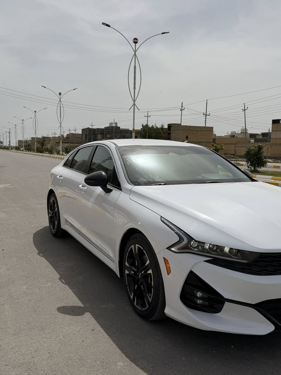 السلام عليكم K5 جيتي لاين فول  كشن السائق كهرباء شاشه كبيره فول تحكم ستيرن نقطه عمياء قياده ذاتيه ضغط اطارات بلشاشه موديل 2023 ماشيه 59ألف ميل حادثها  بيبان ثنين تبديل وجاملغ نفسه مصلح جديده كلش كل نقص مابيها معوقين ذي قار  للاستفسار اكثر الاتصال بلرقم : ***********
العنوان ناصريه
