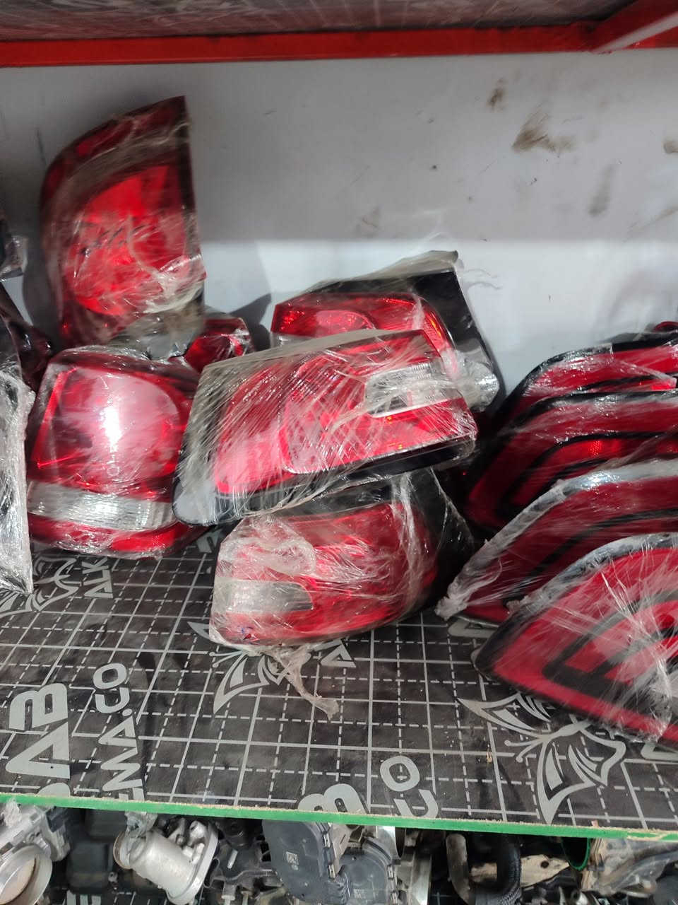 السلام عليكم ورحمه الله وبركاته 
تتوفر جميع قطع غيار السيارات الامريكي جيب شيروكي وجورني وباتريودوكومباس ودورنكو كراندشيروكي
انسب الاسعار مجمع حميد الشمري البصره صناعيت حمدان جملون c4
***********
