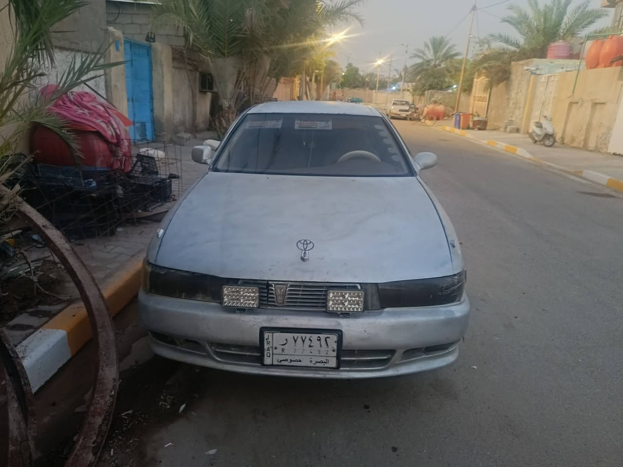 السلام عليكم ورحمة الله وبركاته 
سيارة مكفوله من النقل جثه والعيب الشرعي ومكفوله من كير ومحرك محرك فيفيت 3000 سياره كلشي شغال بيها ماعد التبريد حداديه حلو ملاحظة سياره  المكان البصرة قضاء الفاو راعيها موجود و تحويل ثاني يوم رقم بصره  السعر 30 وبيها مجال للطيبين 

للستفسار اكثر  رقم : ***********
