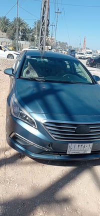 سوناتا ٢٠١٥ للبيع وارد امريكي لون ازرق فيروزي  مبدل بيها بنيد وباب جهة...