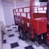 ٢٠٢٢ • بنفسجي مصبوغ أحمر • حي لحكيم