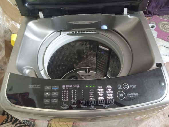 غسالة أيلجي اوتوماتيك 19 كيلو مستعملة اخو الجديد تأخذها وراسك بارد منها 
مميزاتها 
-انفيرتر اقتصادي 
ـحار وبارد 
ـ سعة ثلاث بطاطين وأكثر
ـ ماداخلة تصليح نهائياً 
وبعد مميزات من غير شغلها اتحب غسل سريع أو متوسط التحكم بيها من افضل انواع الغسالات الاوتوماتيكي
السعر 500 وبيها مجال بسيط للشراي 
المكان ناصرية مركز *********** ناصرية
