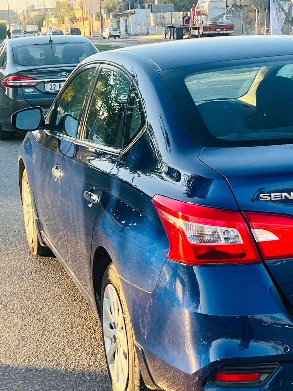 نيسان سنترا
موديل 2019
ضرر: جاملق وبنيد  بدون دواخل 
مواصفات 
شاشه 
كاميرا 
رادار 
حساس 
تحكمات ستيرن 
تحديد سرعه 
بعد بيها مواصفات 
مكان موصل
سعر115 مجال بسيط
***********
***********
