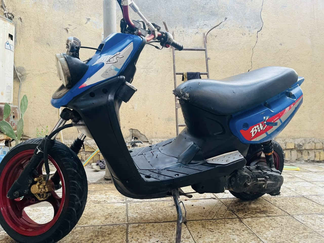 دراجه سكنك جبليه شغاله عوزه شويه ترتيب لبيع سعر مناسب ب100 او مراوس بدراجه


**إذا كنت صاحب هذا الإعلان وتريد حذفه لأي سبب، رجاءا أرسل رسالة إلى الدعم الفني**