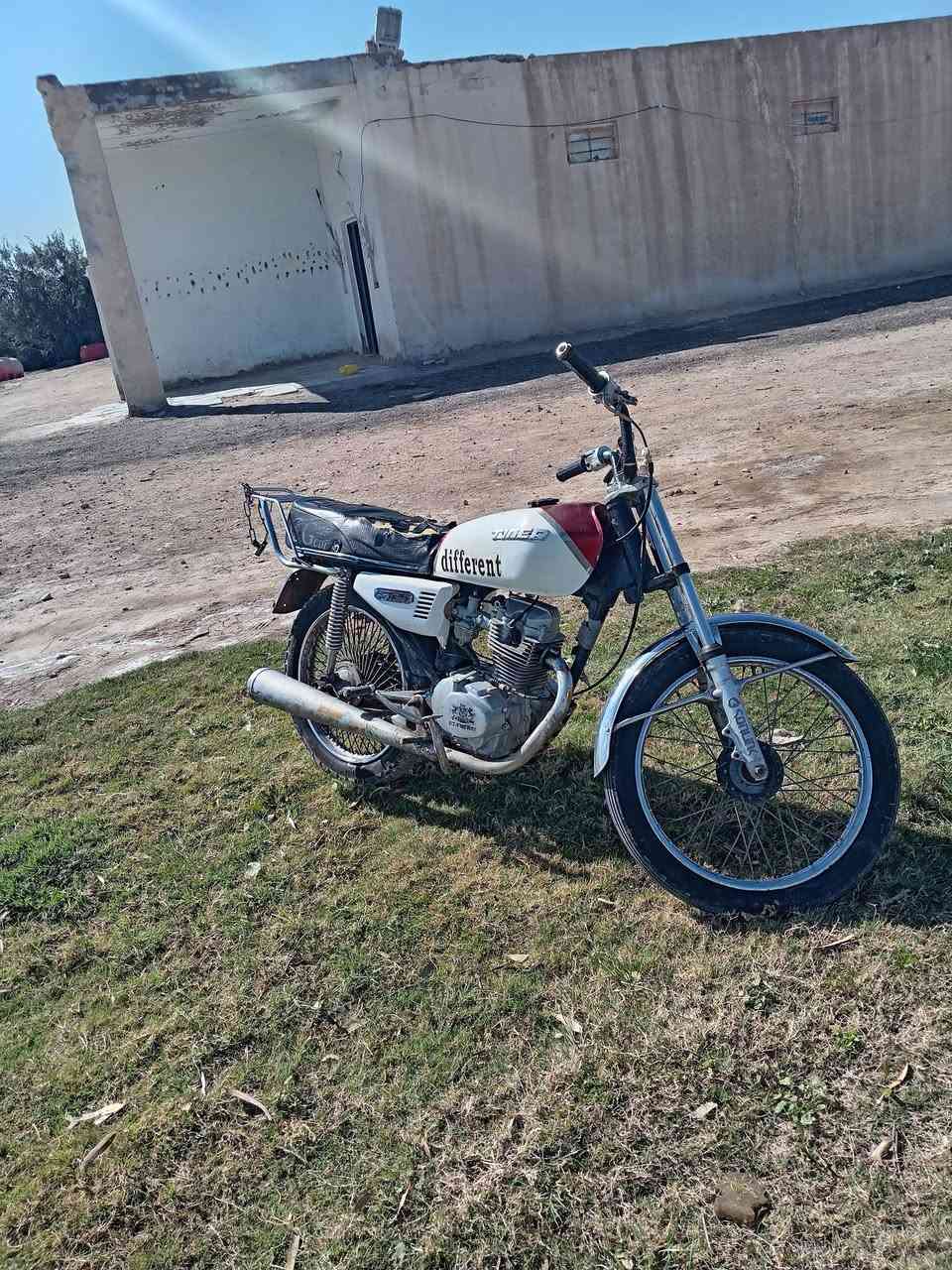 للمراوس شعدك نزل
مكان الرميثي ناحيه نجمي


**إذا كنت صاحب هذا الإعلان وتريد حذفه لأي سبب، رجاءا أرسل رسالة إلى الدعم الفني**