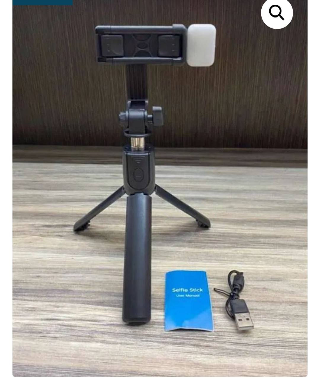 ستاند موبايل مع عصا سيلفي + ترايبود 📱
ممتاز للتصوير، البث المباشر، وتصوير الفيديوهات على تيك توك أو إنستغرام.
يتحول من عصا سيلفي إلى حامل ثلاثي (ترايبود) بسهولة.
قابل للتمديد لارتفاع أكبر وثابت أثناء التصوير.
مناسب لجميع أنواع الهواتف..


**إذا كنت صاحب هذا الإعلان وتريد حذفه لأي سبب، رجاءا أرسل رسالة إلى الدعم الفني**
