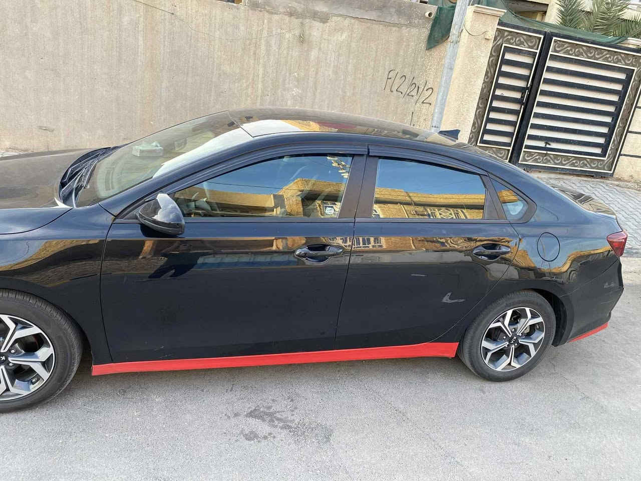 فورتي ٢٠٢٠
سياره فورتي ٢٠٢٠امريكي سياره نظيفه  وجاهزه لايت زنون جي تي  تبريد تدفئه صور الحادث مرفقه 👍 سياره مال جناي مكان سياره واسط #الكوت
مكيننه 2000 دوش 
كير ايتي ام المرغوب 
 اتصال ***********
بااسمي سياره ثاني يوم تحويل 
السعر ١٢٥وبيها مجال
