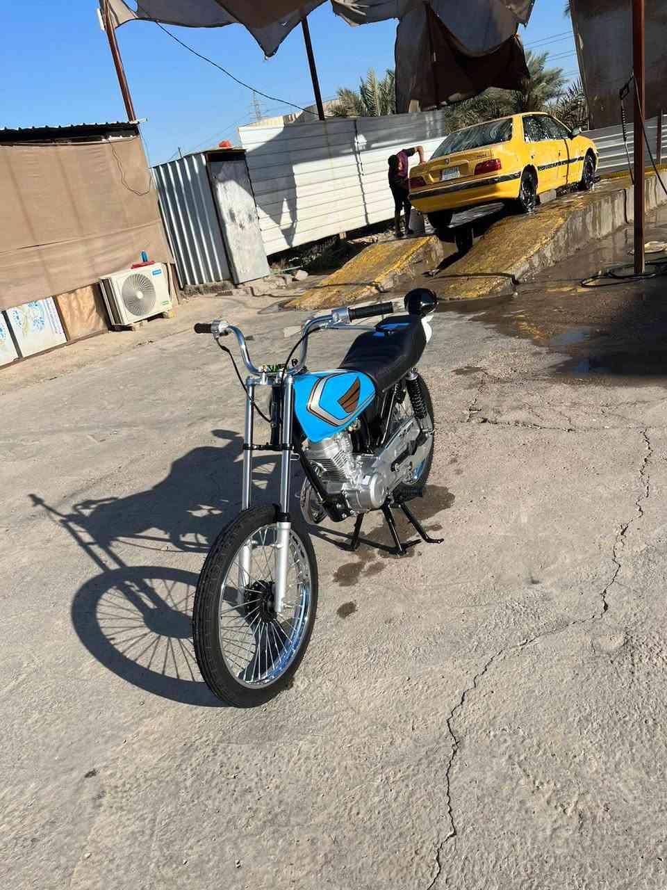 السلام عليكم دراجه مكينه نامه شلامجه شاصي 26اوراق اسكنر دراجه نضيفه حيل صالي أقل الشهر من عمرته دراجه شلعه ومعدل دراجه فول تأخذه مذب عليه برغي السعر خاص مكاني حله أو تصال ***********
