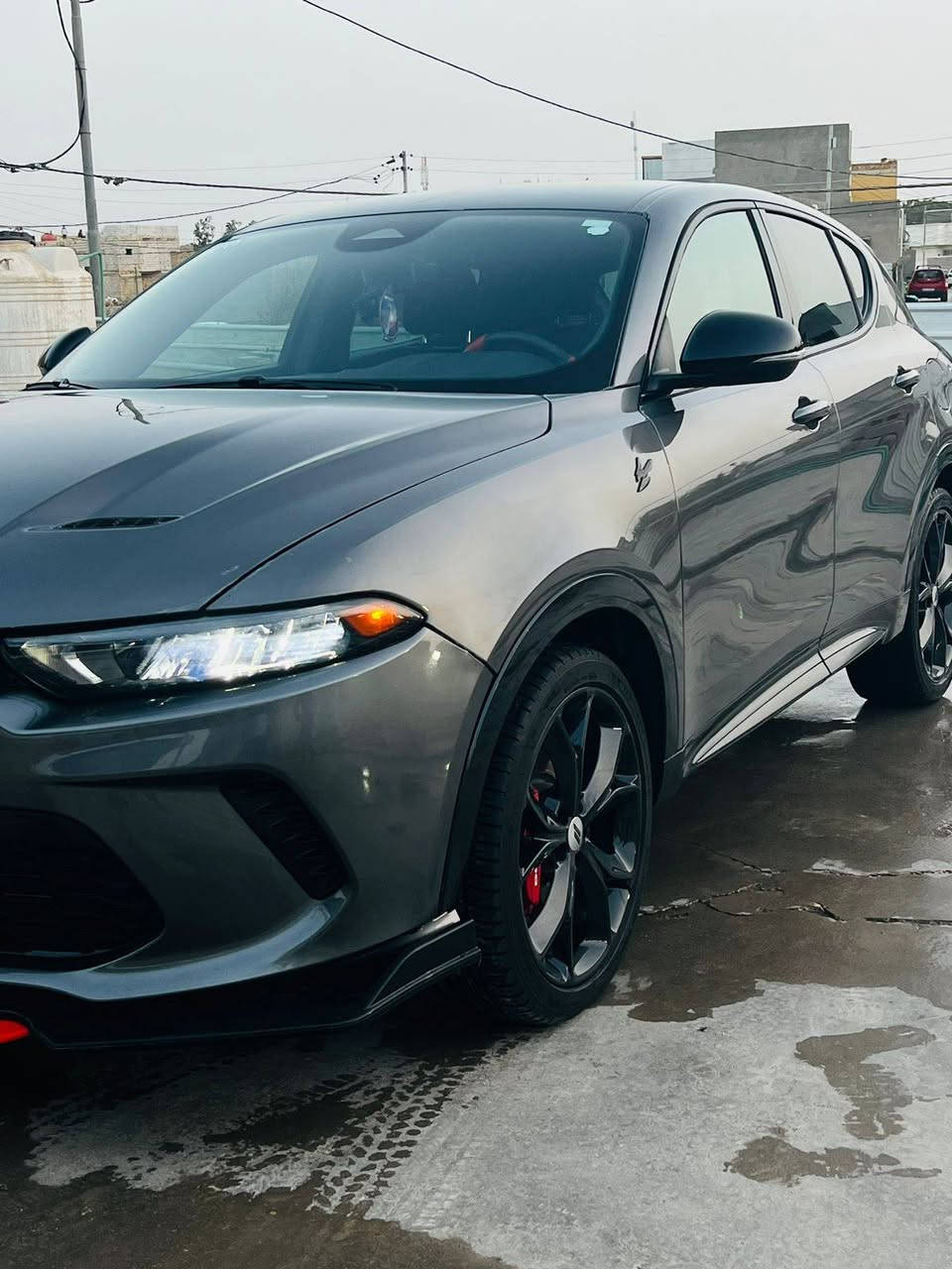 السلام عليكم 
دوج هورنت هايبرد موديل،  24
السياره فول عده الفتحه
رقم بغداد ماشيه, 6 الف 
مواصفات معروفه رادارات
+حساسات دعاميه كشن كهرباء
 جلد ومخمل كنتاره كشن تدفئه 
خزن ميموري السياره جديده 
على وضع الشركه 
حادث فقط دعاميه امامي
السعر المطلوب 190 بيها مجال
عنوان الديوانيه 
رقم موبايل *********** ديوانية, القادسية
