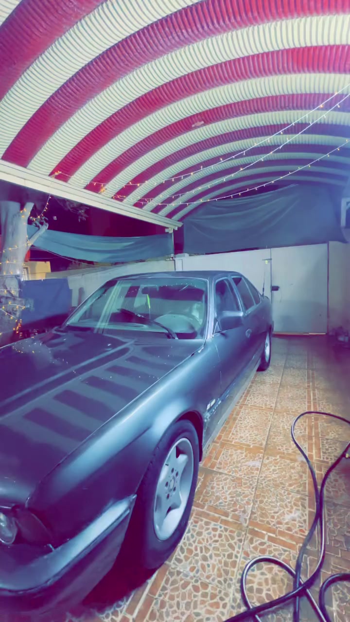 بي ام ٥٢٥ محرك ٥٢٠ موديل 1992 مكاني تكريت السعر 36 و بي مجال رقمي ***********
