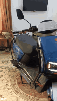 سلام عليكم ماطور شحن للبيع نوع دبدوب من شركة الماسة أرقة شركة بال عراق موديل ((2026)) مستخدم شي قليل جدا كهربائيات كلها شغالة بلوتوث دبل إشارة إشارة يمنة يسرة لايت زنون عالي ناصي كلش قوي مرايات هورن نشرات شاشة دجيتل الماطور ضد الماء لون ازرق مميز الماطور شخط ما بي بطاريات 🔋 على فحص شرط تفحص كدامك دبلات امامية خلفية كلة شغال جنطة جبيرة الماطور بي نظام البك الR يعني يرجع ليورة الماطور بعدة جديد السعر 675 وبي مجال كلش قليل للشراي وللطيبين المكان الأنبار الرمادي /الرقم ***********
