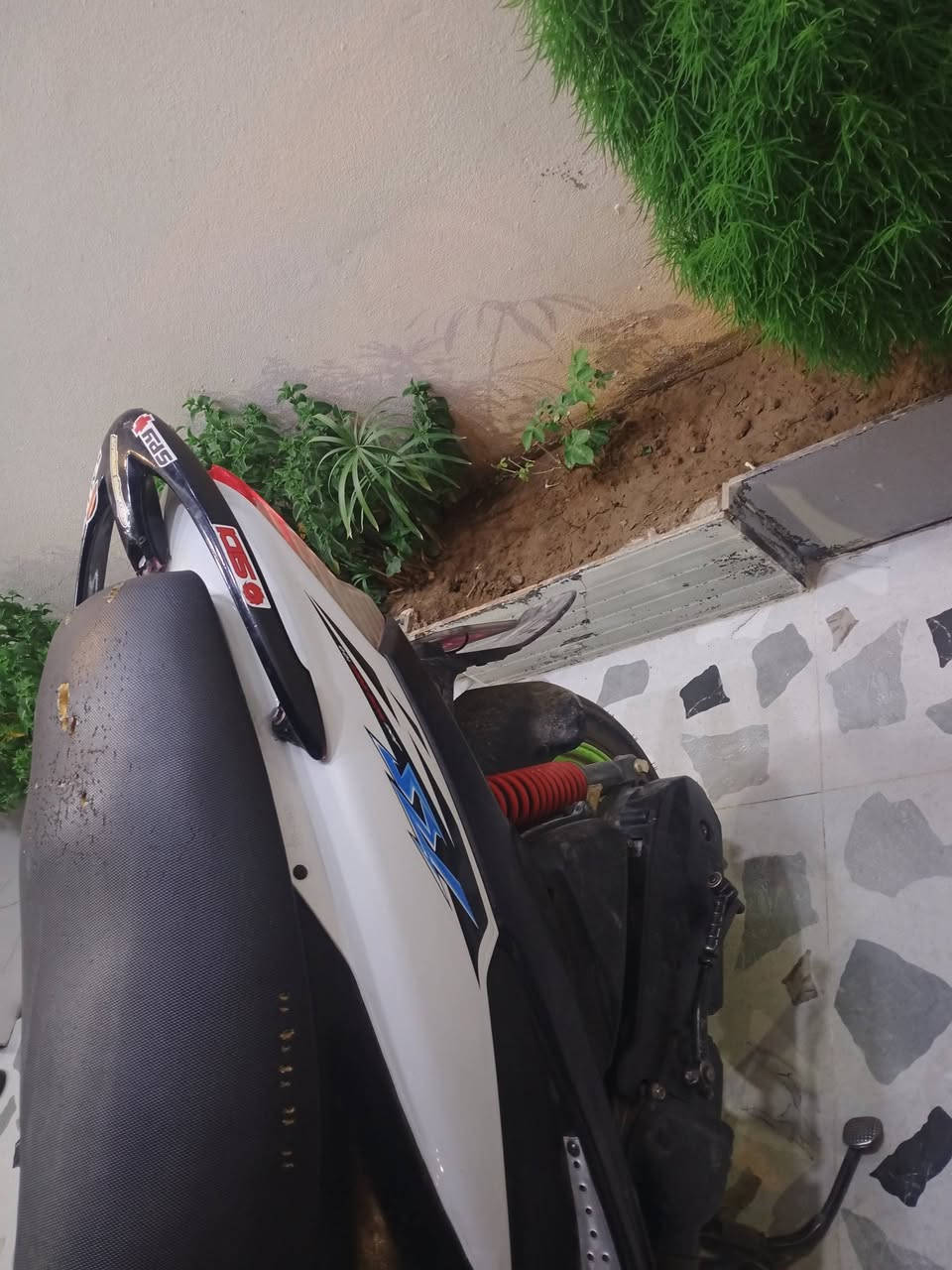 ماكس عدله للبيع
شلعه ومعدل نكره سلف شرط كهربائيات شغاله 
تجي تشوفه بعينك شرط ع فحص كامل مكمل مزود خارجي وياله رياضي كزوز رياضي مكاني موصل سهل نينوى للاستفسار اكثر خخاص🔥


**إذا كنت صاحب هذا الإعلان وتريد حذفه لأي سبب، رجاءا أرسل رسالة إلى الدعم الفني**