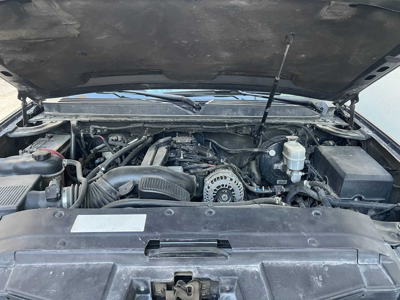 سلام عليكم بخصوص فتح الكمرك والترقيم
تاهو ٢٠٠٩LTZ البيع فقط 
السعر  110$ وبيها مجال الطيبين 
ادوات ادوات ادوات 
فول فتحه سقف 
كشنات كهرباء جلد تتفئه تبريد 
مري شفط قلابه 
تبريد ثلاث قطع كله شغال 
شاشات عدد اثنين كأمره حساس خلفي 
سياره مدوشمه جلد بل كامل من كشنات وارضيه 
كير مكينه مكفولات لا تنقيص ولا تبخير 
دعاميه + مازدات + بلوجكترات+ علامت تاهو ضوئيه كله جديد مبدلهم
كهربائيات كلها شغاله 
منضومه غاز ٦٠ لتر جوه السياره بكان السبير 
تخم تاير جديد ٢٠٢٥ 
ارقام وسنويه وهزه شاغر مو توم اسليمانيه دولي 
سياره مكفوله عشائر إنتربول دوله 
اكفلها من الكصه والضربه القويه بيها مكانات صبغ السياره خير من الله وين مايعجبك الله شاهد 
مكان السياره بغداد 
اتصال ☎️ ***********
