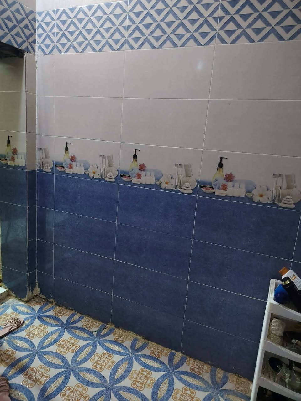 بيت للبيع زراعي بالبدعه المساحه 250
***********
