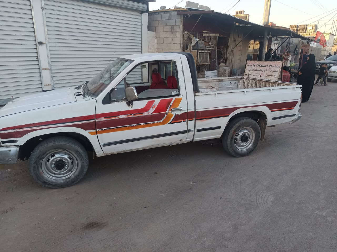يالله البيع بيكم موديل 90 سنويه ٢٨ شاصي مكفول 
مكينه ٢٤٠٠ كير جديد سياره حلوه نضيفه وجاهزه حداده حلوه مكان خور زبير بيع مستعجل رقم بابل شرط تحويل رقم نقال ***********
