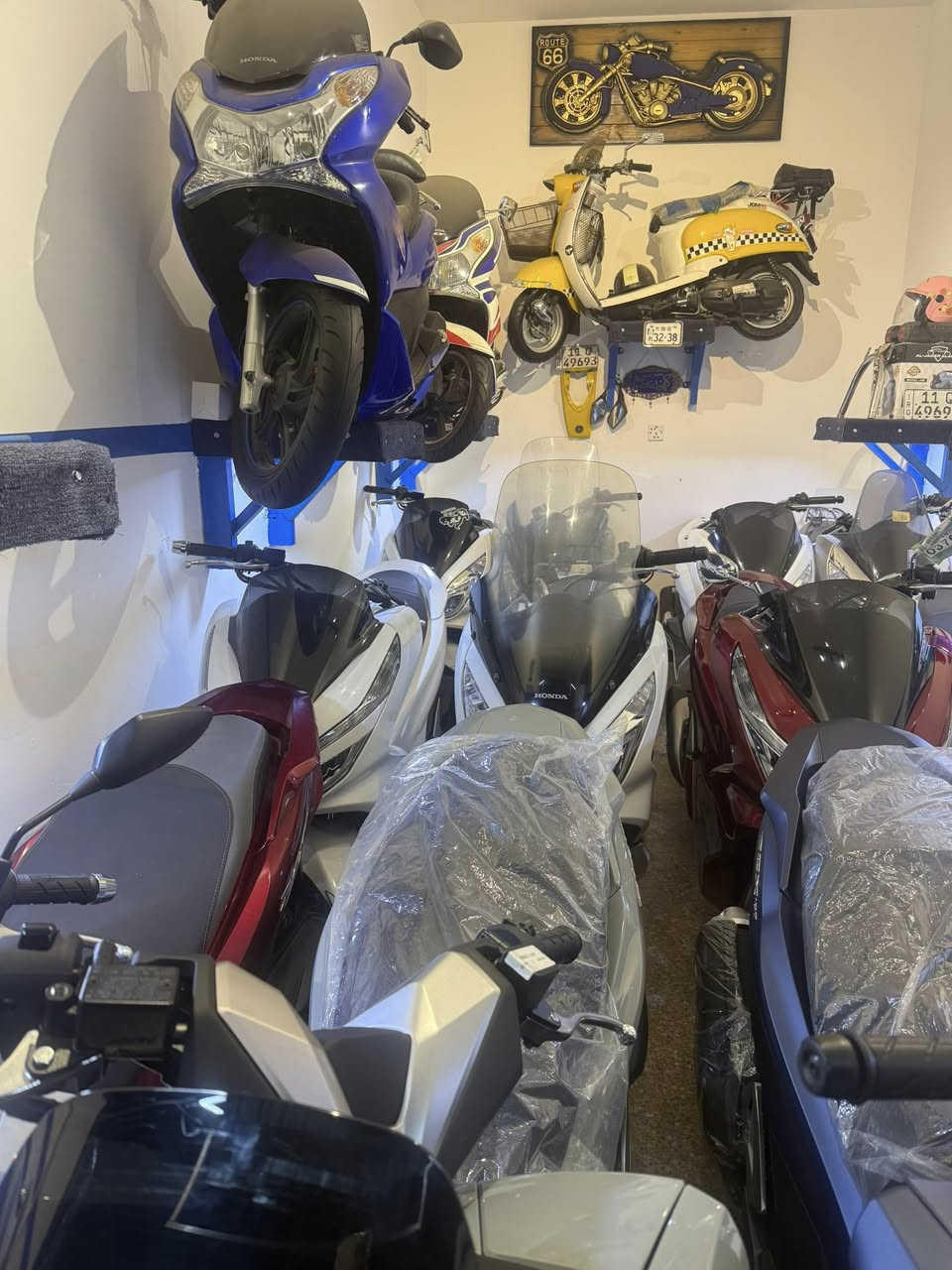 معرض الطالبية
للبيع الدراجات اليابانيه الرمبة pcx بنواعها 

العنوان بغداد الطالبية البيضاء  قرب مستشفي مارينا 

للتواصل 

الاتصال على الارقام 

او زيارة المعرض موجودين طيله ايام الاسبوع 

***********☎️‬
***********☎️
