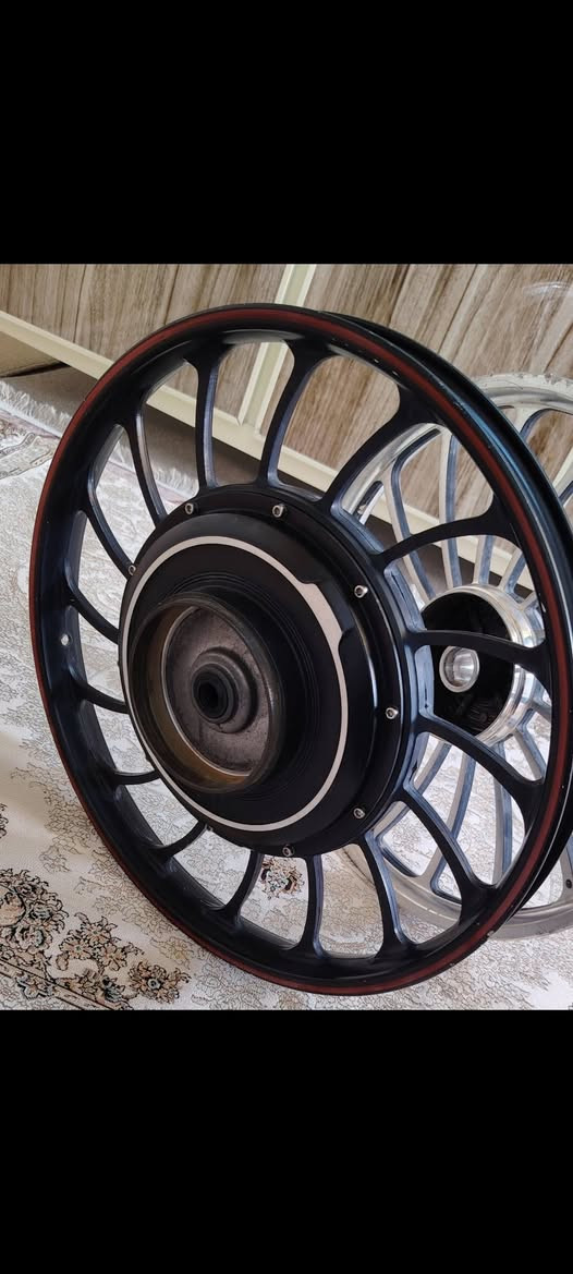 السلام عليكم ويل للبيع حجم 20 خلفي مكاني كركوك السعر 15 الرقم ***********
