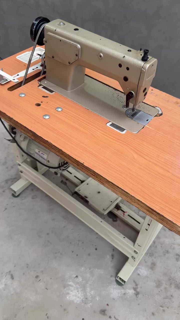 السعر 130 
***********
