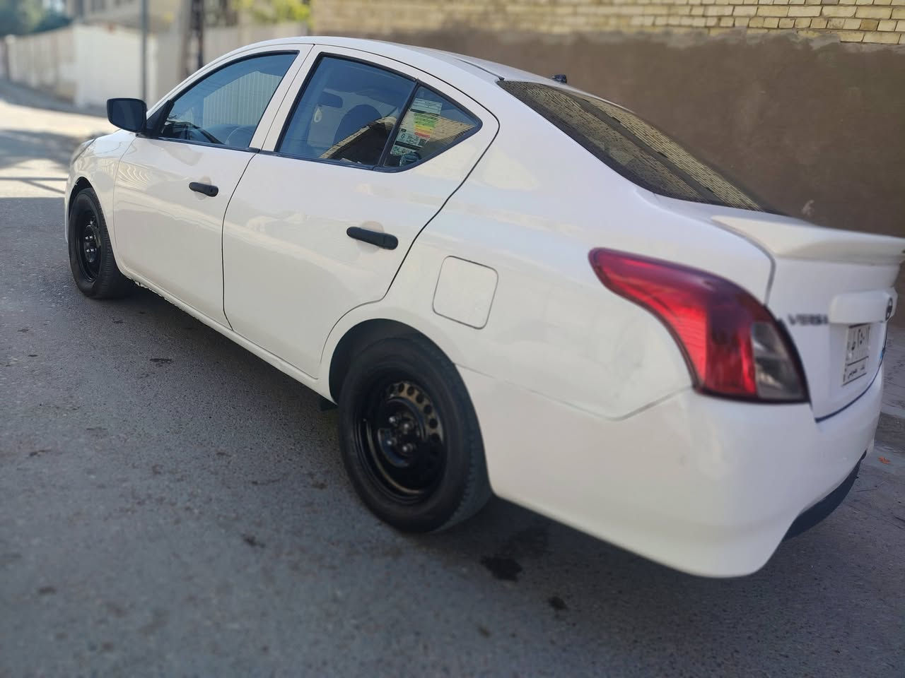 السلام عليكم
نيسان موديل 2015 وارد أمريكي حادثها جاملغ امامي وبنيد صور الحادث بالمنشور
محرك مامفتوح سياره مال جناي وجاهزه  وضع شركة تبريد ثلج السياره رقم بغداد بسمي مكاني بغداد سياره جاهزه من كلشي حداديه نضيفه مصفره السياره من كلشي وبالعافيه ع الياخذهه السعر 83 وبيه مجال لشراي يتصل ***********
