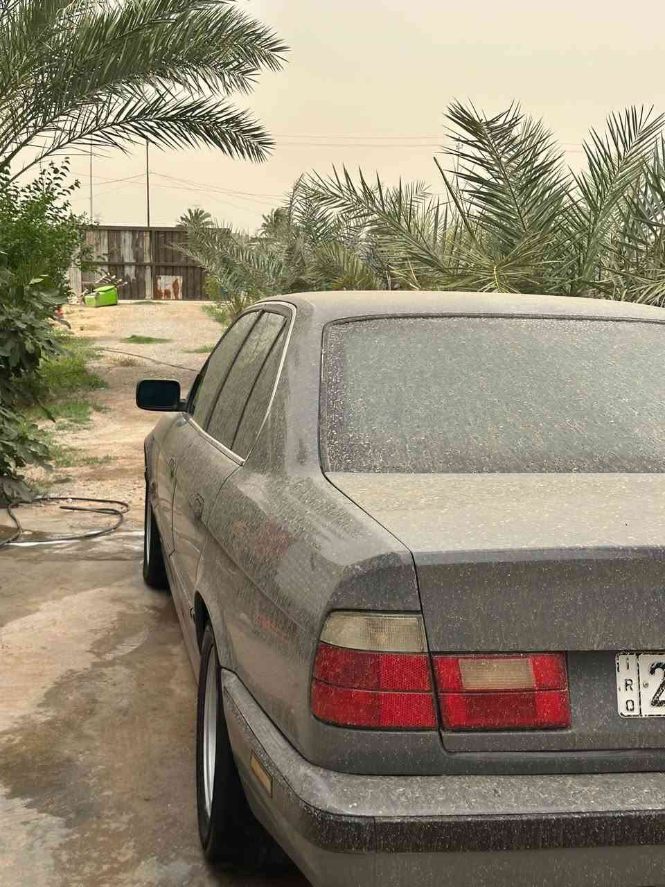 السلام عليكم 525 مسكر
گير عادي 

مكينه مكفوله 

صدر امامي 100‎%‎ 

صدر خلفي 100‎%‎ قبل اسبوع شديته 

مروحه f01 تصاعديه وي حماوة السياره 

لايتات صليب. زنون عالي.  ناصي 

اربع جام كهرباء 

ايسي جديد 

بلكات 

نوزلات 

فيت بم 

جوينات جدد 

تبريد ثلج ❄️

كشنات m جلد 

تخم ويل خليه 15 بدون تصليح 

السياره صبغ عام بيها جاملغ السكن فقط 

رقم السياره صلاح الدين سنويه لل32 

هزه ما ساقطه 

السعر 59. وبيهة مجال 

السياره مال جناي ومصروف عليهة 

بسمي السياره ما ابيع بدون تحويل تجي مباشرة عقد مروري 

للتواصل. ***********
