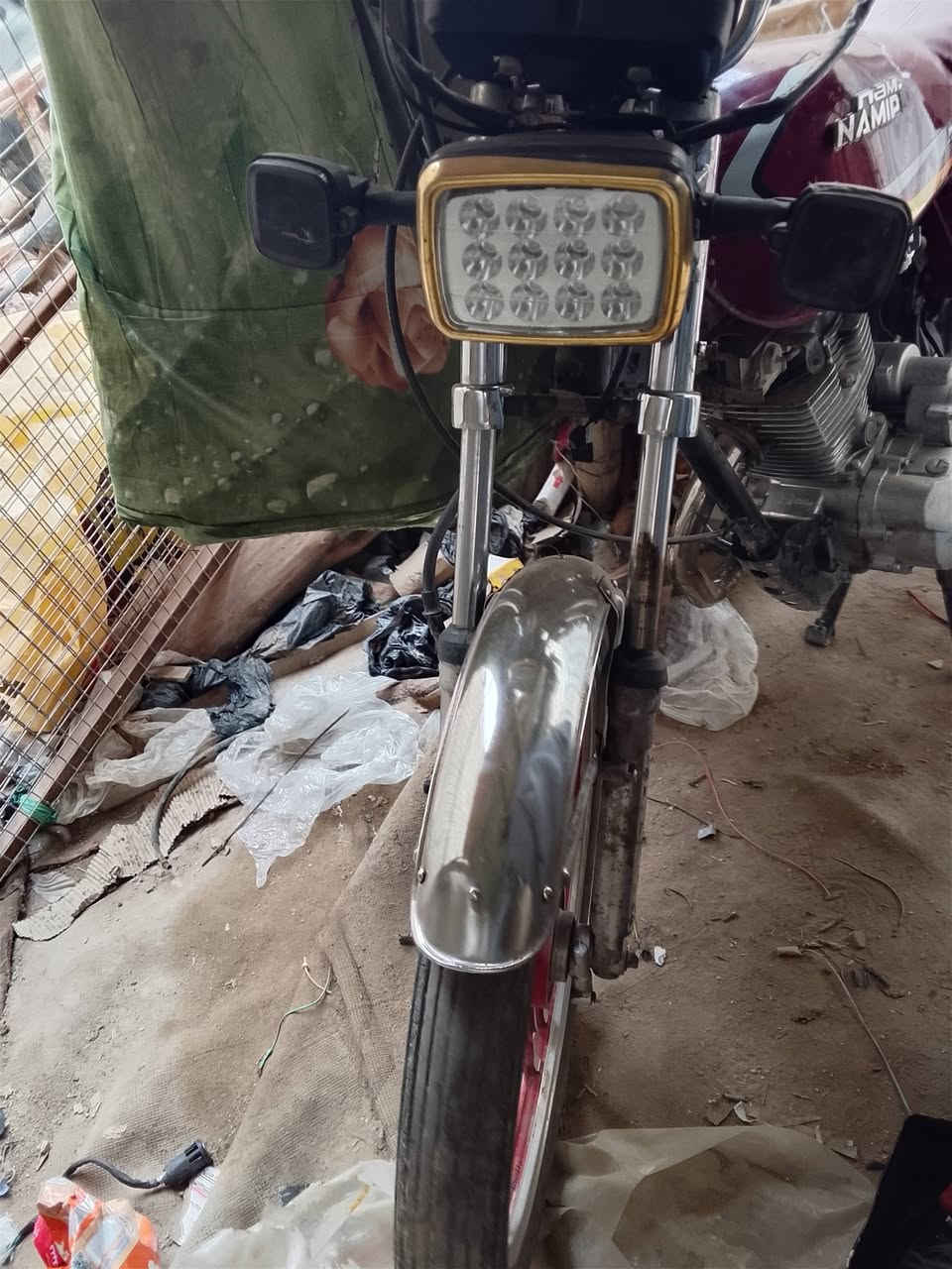 السلام عليكم دراجة سيفان للبيع أوراق اسكنر مديل 20220محرك خير من الله
سعره 400, وبيه مجال نقص باتري واير سرعة رقم الهاتف ***********
