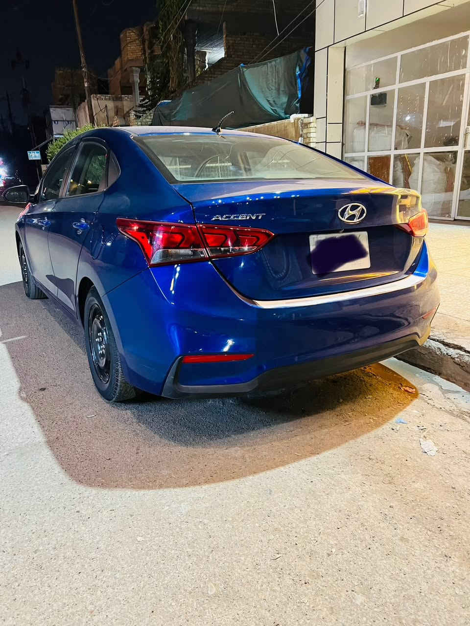 أكسنت للبيع موديل 2021 مكينه1600 بوش. وارد أمريكي حادث چاملغ مبدل وبنيد  مصبوغ
للاستفسار***********

