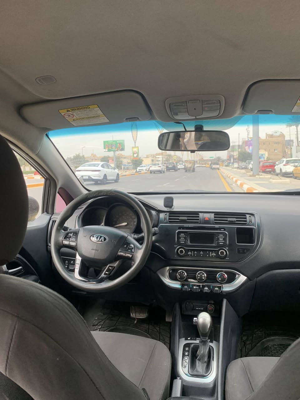 السلام وعليكم كيا ريو 13 وارد أمريكي حادثه باب الخلف السائق فقط حدادية جديدة قبل يومين سويت الصدر كله غرامات هيئه مصفره السعر 77 وبيه مجال ***********

