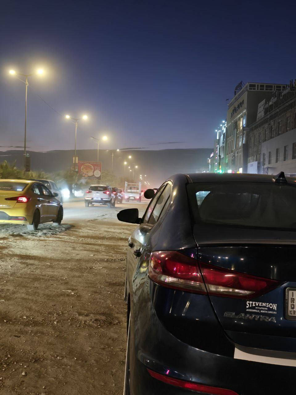 السلام عليكم 
للبيع النترا 2018
سياره حلو وجديده
موصفات السياره  
شاشه كبيره كامره دواره رادار جانبي تحكم ستيرن جهتين 
مثبت سرعه  مدخل ( AUX).(USB). ٣انضمه قياده سبورت.وايكو ونورمل.  هزه جديده  رقم اربيل دولي تريد تحويل او وكاله  تبريد وتدفئه بشرط سياره اي نقص مابيه
سياره بيه رشات صبغ ابيعلك احزام
كيره مكينه حداديه اكسن 
سياره ماشيه 120 ميل
سعره السياره  115 وبيه مجال
الرقم لاستفساره ***********
