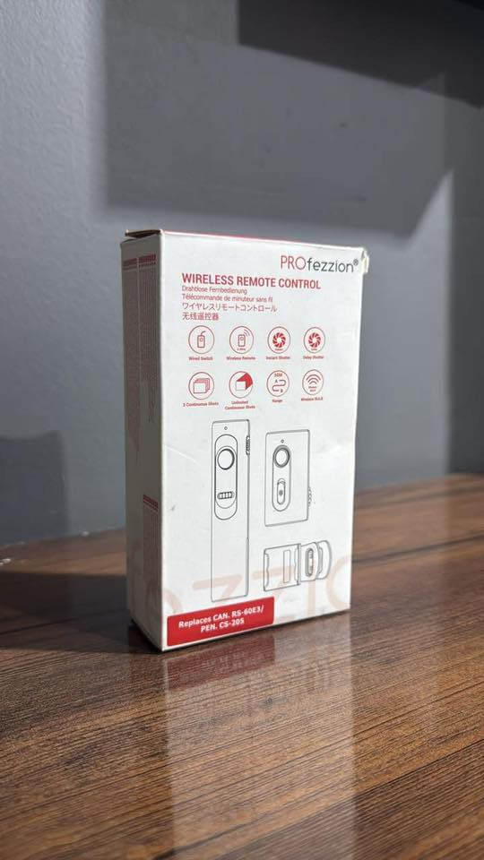 ريموت تحكم لاسلكي للكاميرا (Wireless Remote Control)
السعر 20الف 
استفسار ***********
