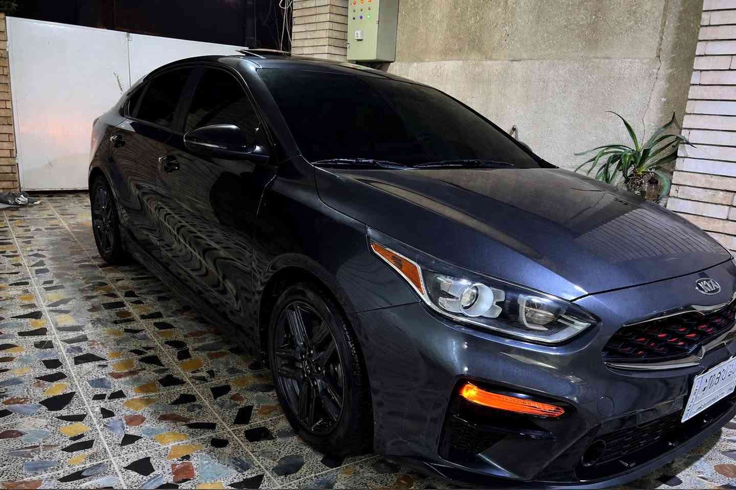 سلام عليكم فورتي مديل 2021جي تي لاين فول فول موصفات محرك 2000 السيارة نظيفة ماشية 39الف ميل  سلايت تثبيت مسار تحديد سرعة حساس امامي حساست جانبي مرايات ناشر صور الحادث سعر السيارة ب 145و بيهة مجال 
الاتصال***********
