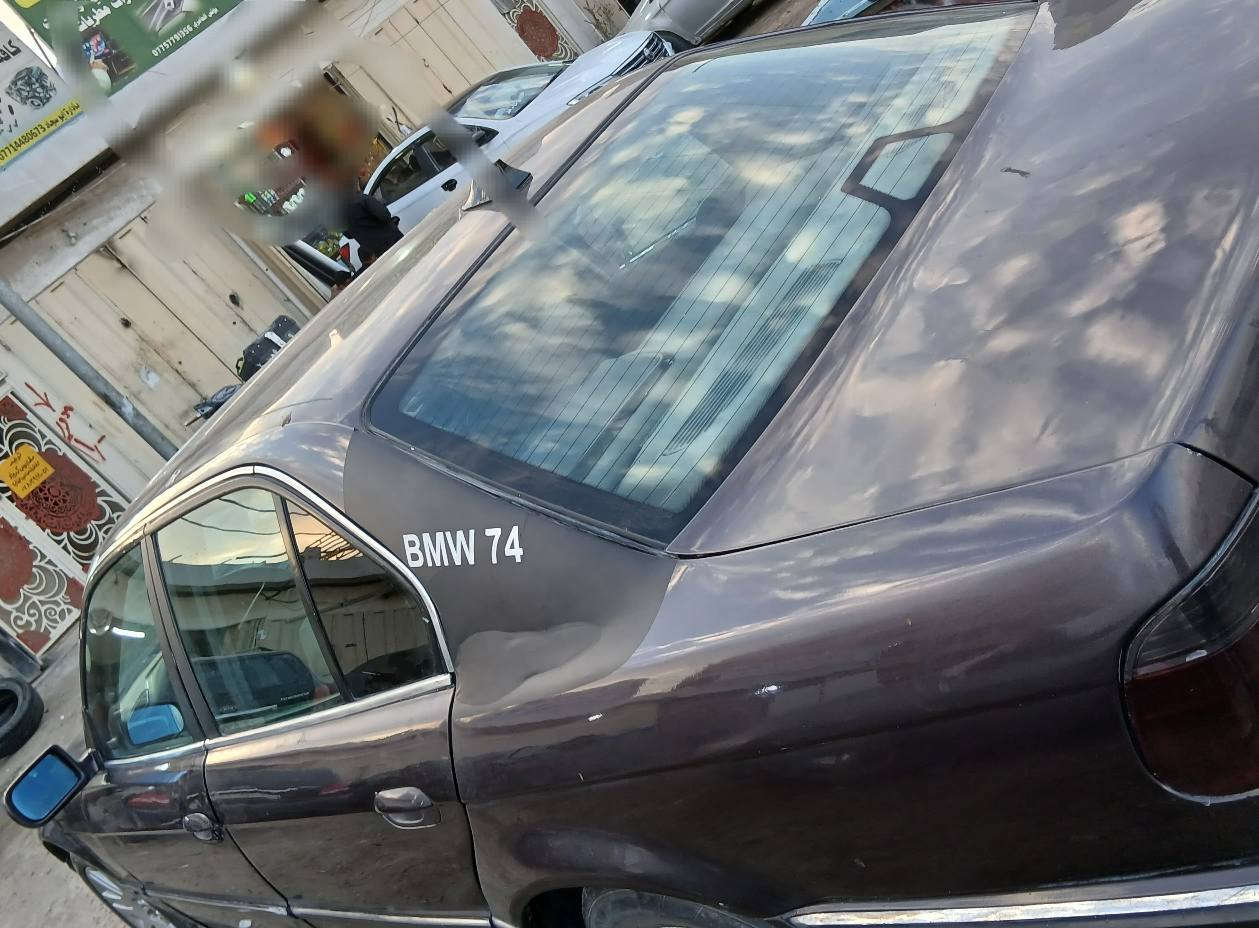 عنواني بغداد اليرموك وسيارة حلوه 
بي ام خفاش 730،،،،،،8 سلندر  مديل 95 محدث 2000  رقم بعظمكينه وكير وتبريد جاهزه من كلشي سياره وارد يابان بيها كص قمارة كانت بدون فتحه وسواها فتحه ويحتاجلها ترتيب رقم بغداد دوالي بسمي سعر 48وبيها مجال 
*********** بغداد, العراق
