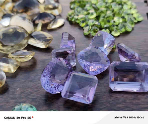 حجر جمشت تراش ليزري
تواصل خاص واتساب يوجد توصيل
***********
