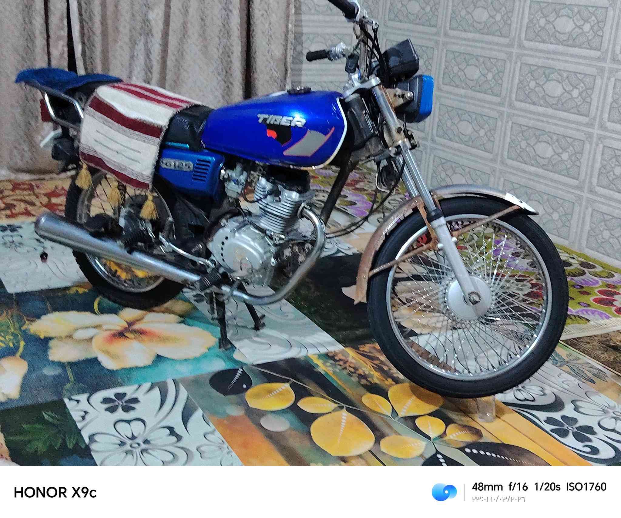 تايكر لبيع موديل 20مكفوله كفاله عامه وراق صولي كهربياته كله شغاله  الدراجه نضافه فول مجنبزه فول السعر 375وبيه مجال شي قليل)) المكان بابل الهاشميه  )) اتصل واني خادم)   
((***********))
