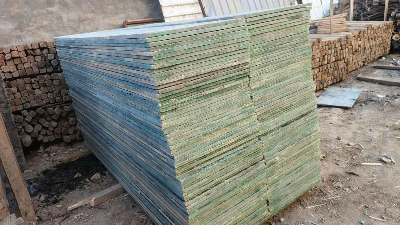 بلايود نظيف للبيع كيج 18 
العنوان الحلة ***********
