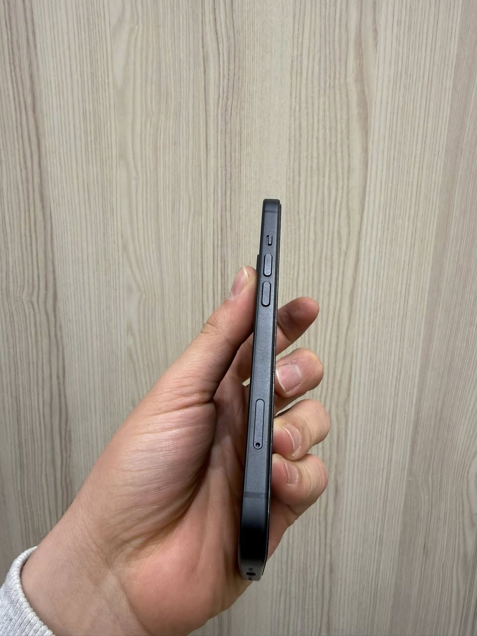 ايفون 15 عادي
بطاريه 89 ذاكره 128 جهاز نضيف 650
متوفر بيع نقد وتقسيط على المنصه ماستر 
بغداد الحريه الدولعي ايفون سنتر ***********
